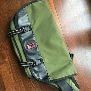 Chrome Metropolis Messenger Bag - LEFTIE - Green